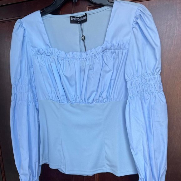 Medieval Style Light Blue Long sleeve Shirt Size Small / Petited - Picture 2 of 8